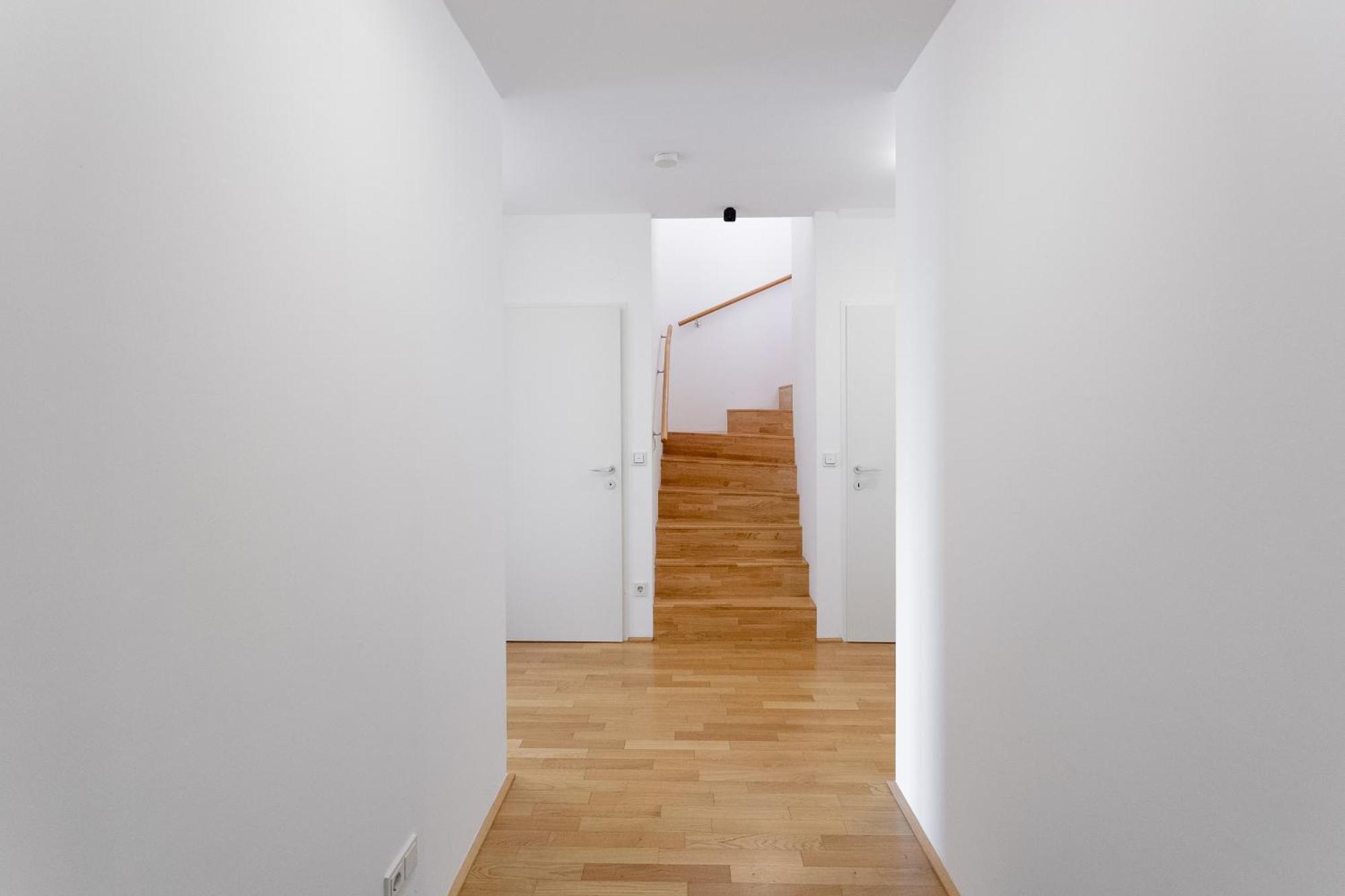 Private Room With Ac- Microwave, Personal Fridge & Metro Access - 7 Min To Center Wien Ngoại thất bức ảnh