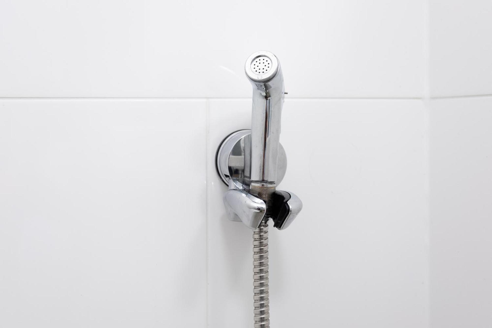 Private Room With Ac- Microwave, Personal Fridge & Metro Access - 7 Min To Center Wien Ngoại thất bức ảnh